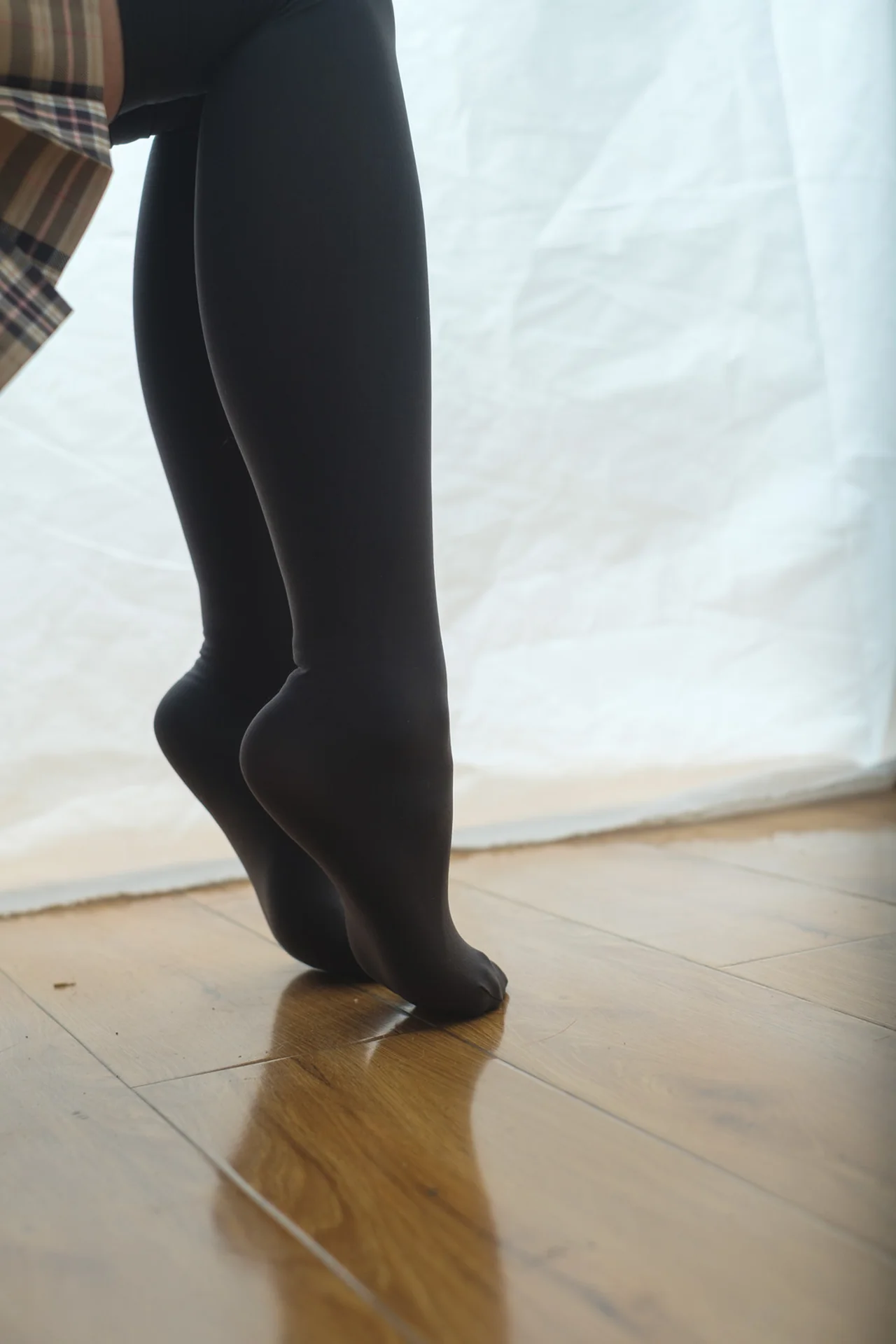 图片[1]-喵写真美女套图合集43套22GB下载-幻彩魔方