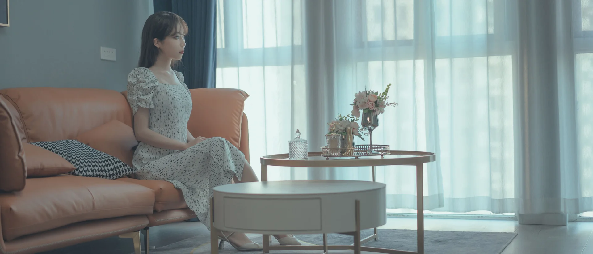 图片[1]-杏仁曲奇美女15套写真合集8GB下载-悸动时刻