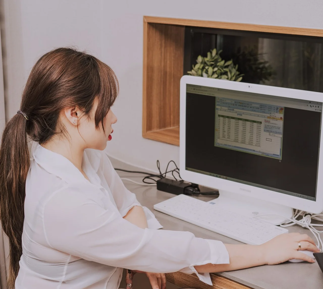 PUSSYLET美女写真合集46套29GB打包下载-幻彩魔方