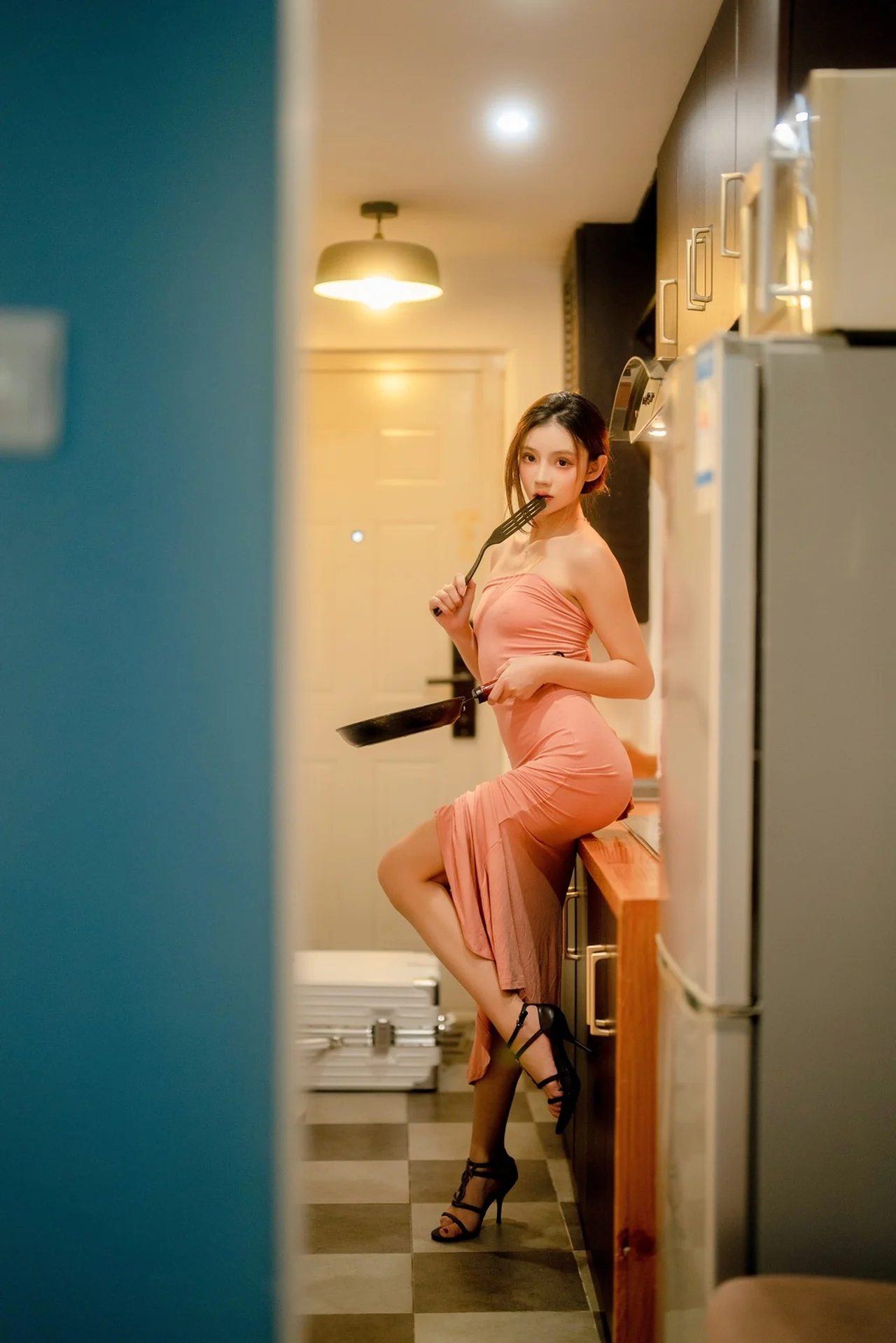 加朵内部私购无水印写真套图1套550MB-云图社区