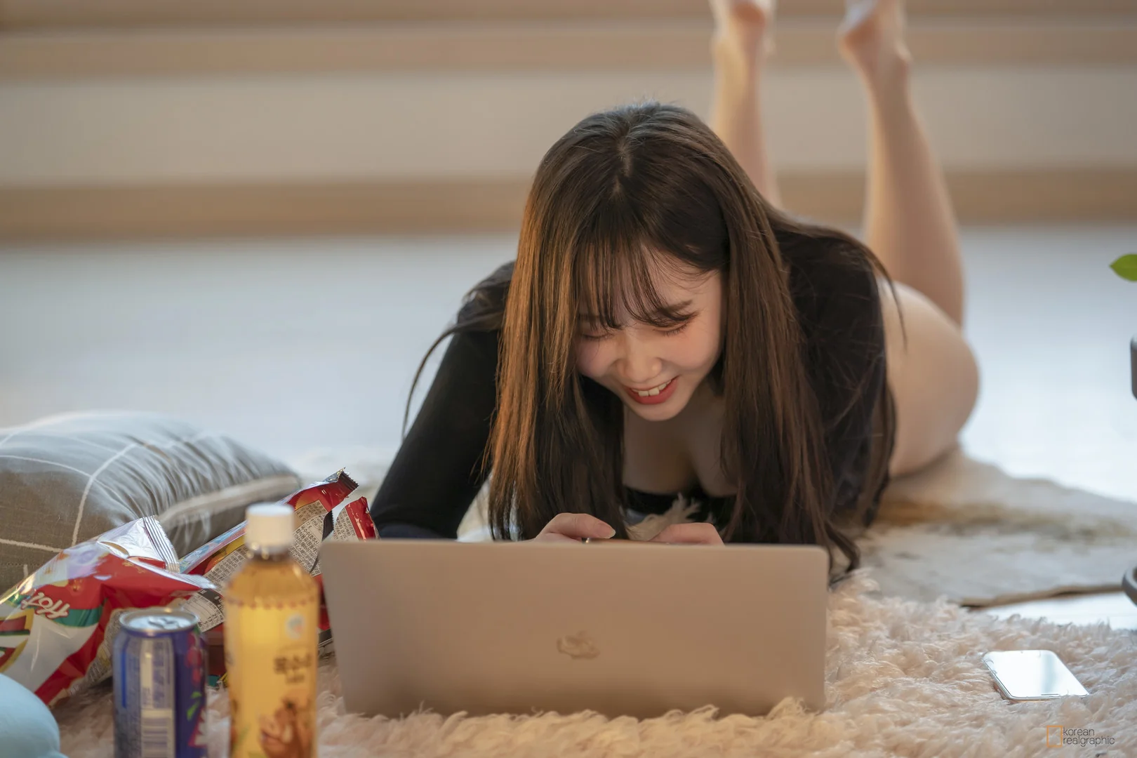 KoreanRealgraphic写真合集40套 258GB打包下载-灵眸阁楼