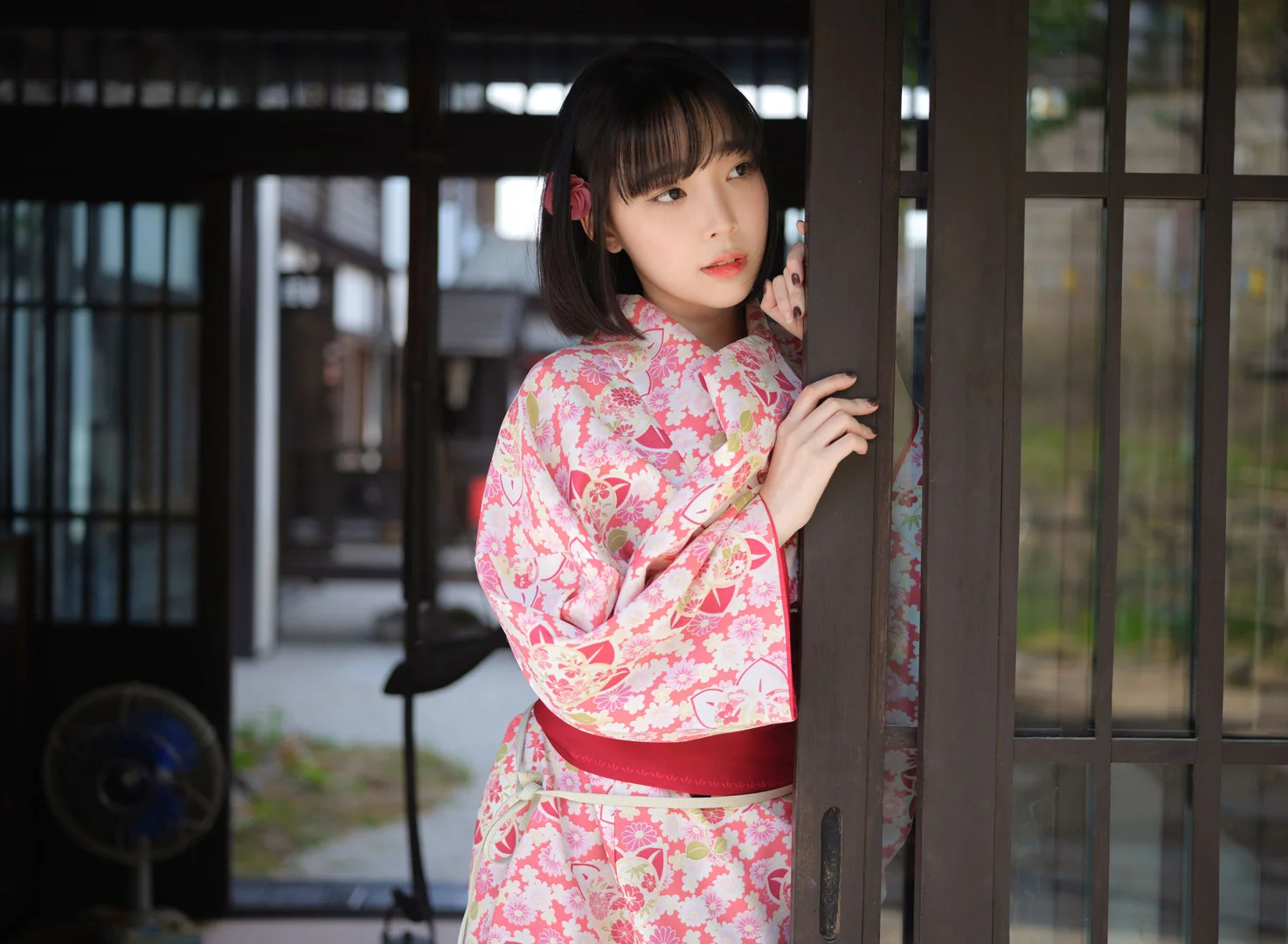 图片[1]-姜仁卿158期写真合集 比基尼内衣短发造型79GB-云图社区