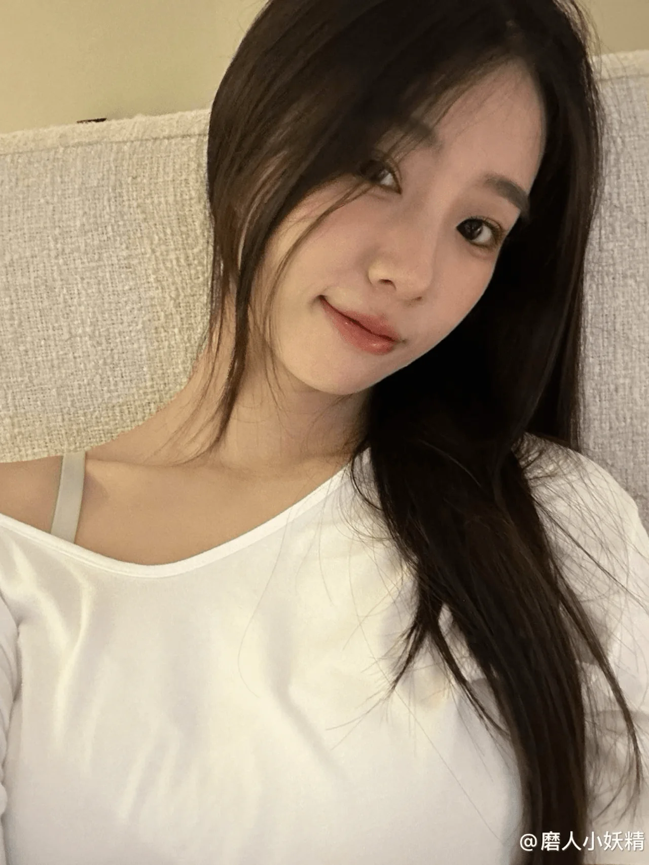 抖音磨人小妖精吖微密圈写真合集 免费资源175P 42V-云图社区