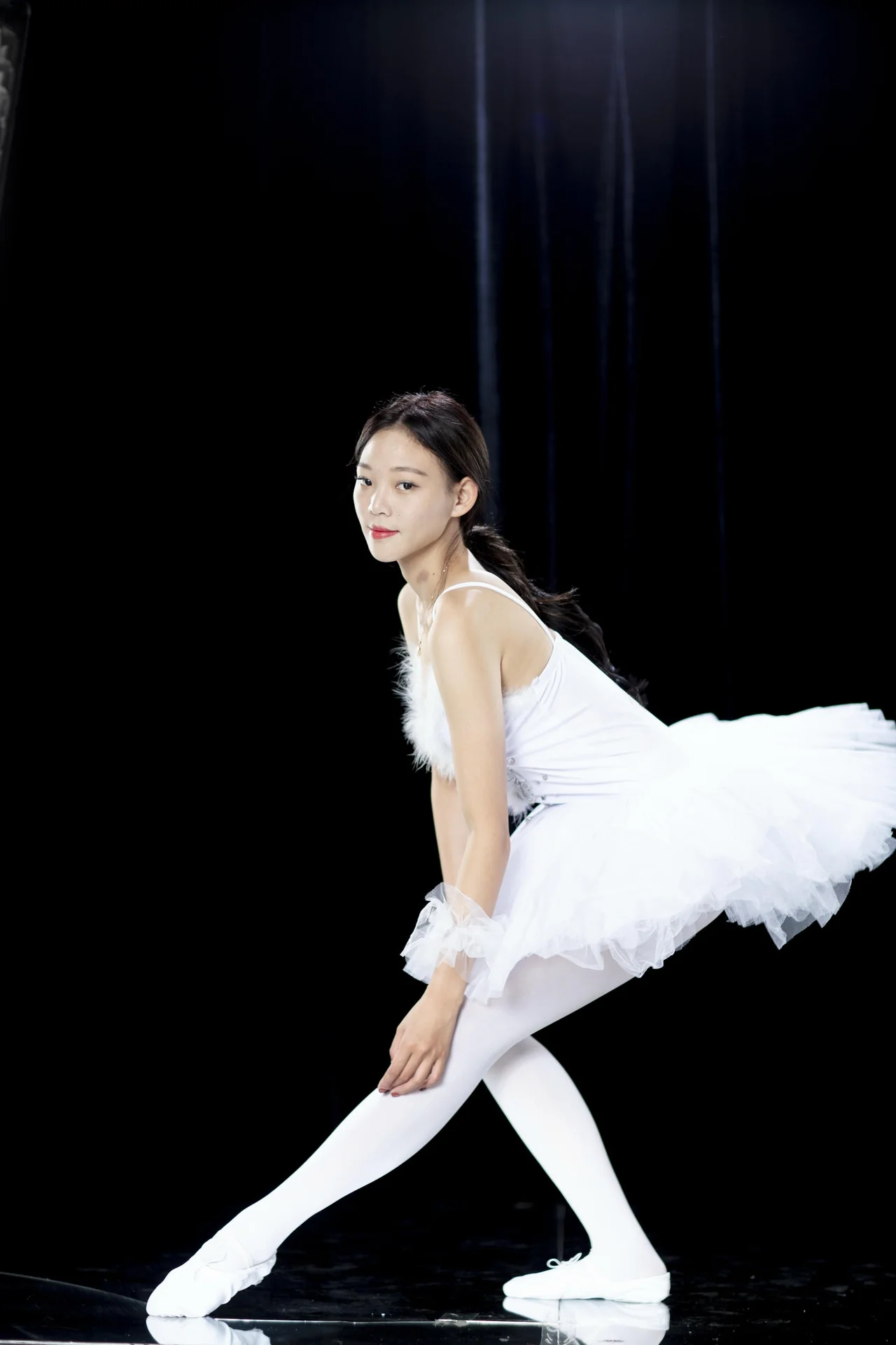 图片[1]-国模辛迪舞者艺术写真4K/560P高清合集 3.5GB下载-幻彩魔方