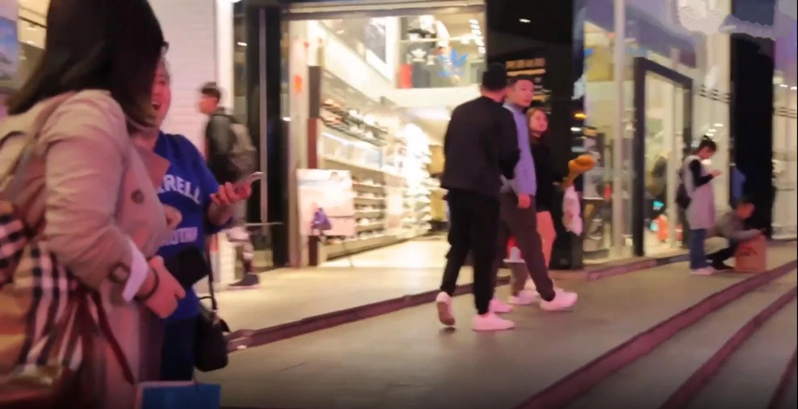 图片[2]-【实战系列】约会居然在游戏厅秀操作！还能这样泡妞，这二十多年白活了！-初心情感社