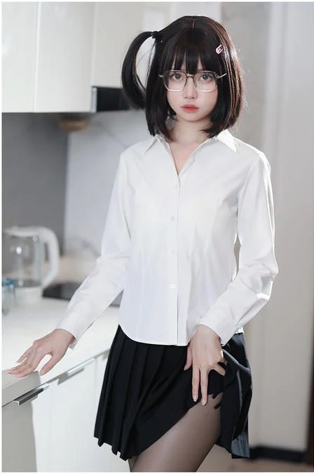 图片[2]-洛桑w伊梓cos全部作品合集下载[持续更新]-飞飞美女馆