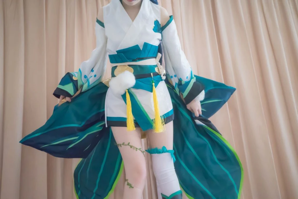 少女映画COS图集合集下载-清颜图集馆