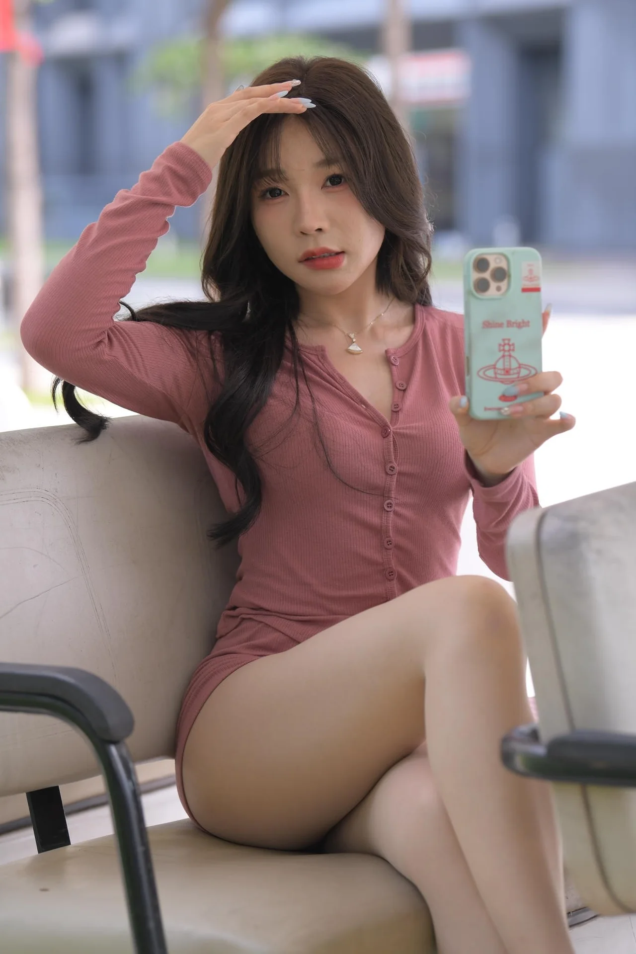 图片[1]-魔镜街拍一始系列 | 芝芝driftaway粉色街拍 | 977P作品集23GB-狗狗美女馆