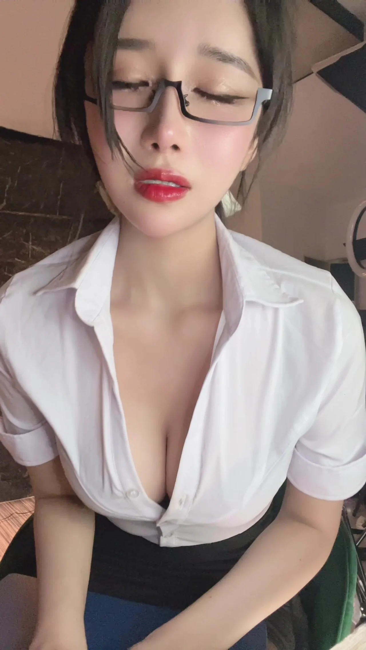 cc小恩雅 土豪定制视频合集（自动更新）-蜜涩映像