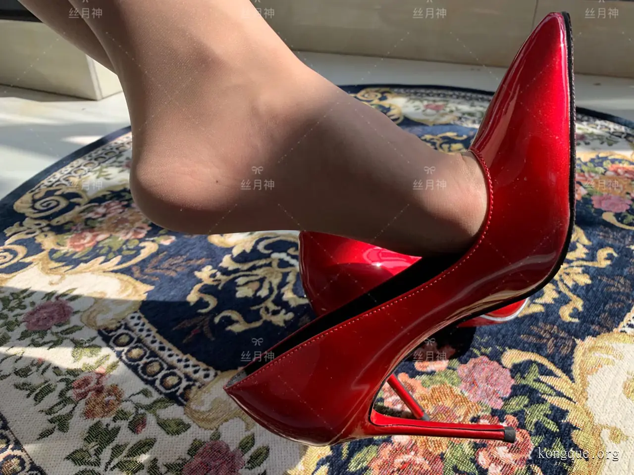 丝月神 朋友圈收费系列套图（自动更新）-星星写真网