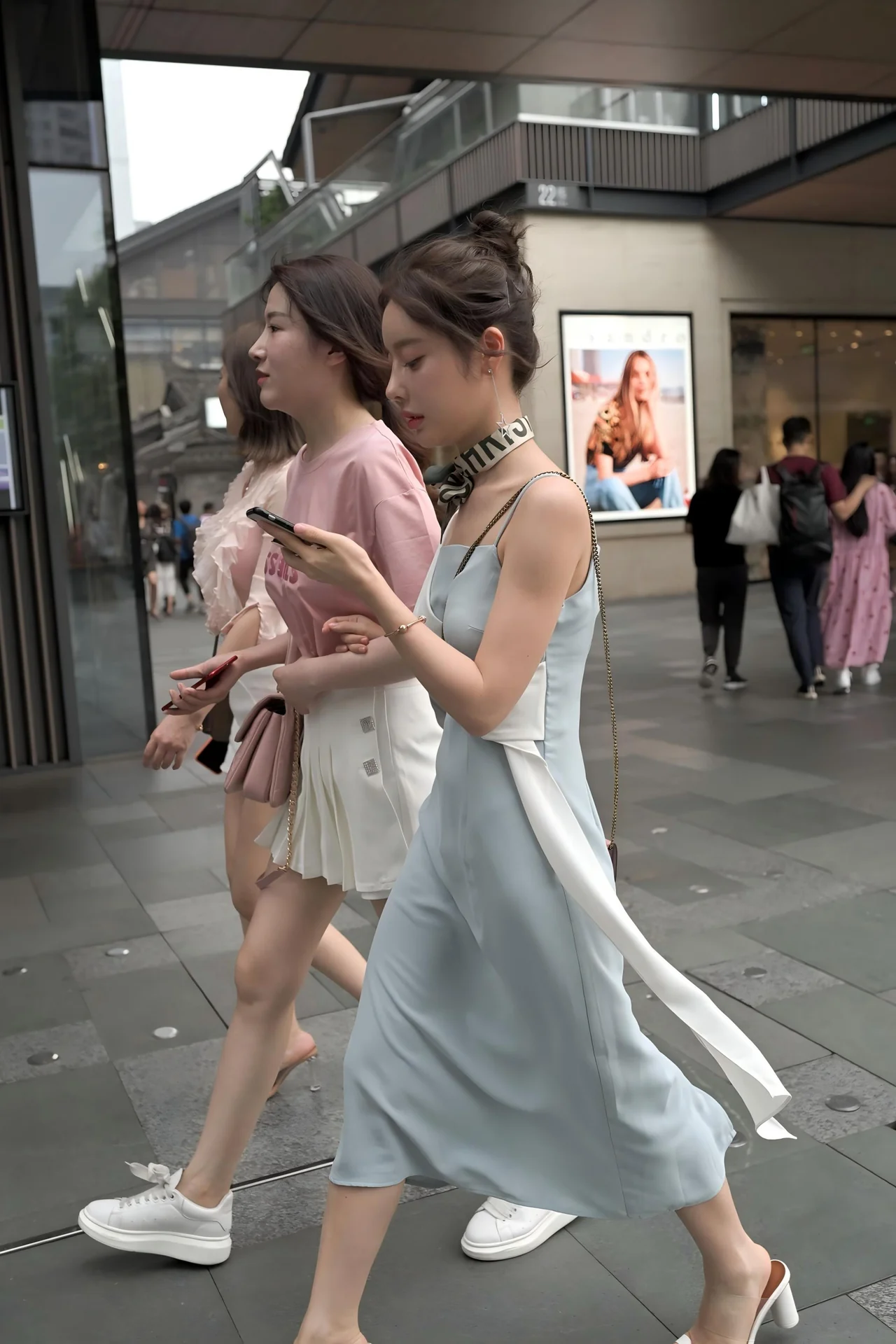 魔镜街拍 – 全套及随包视频（自动更新）-飞飞美女馆