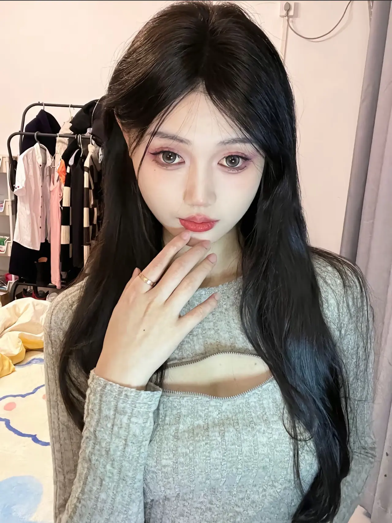 是小鱼吖抖音微密圈作品集【52图60视频】-云图社区