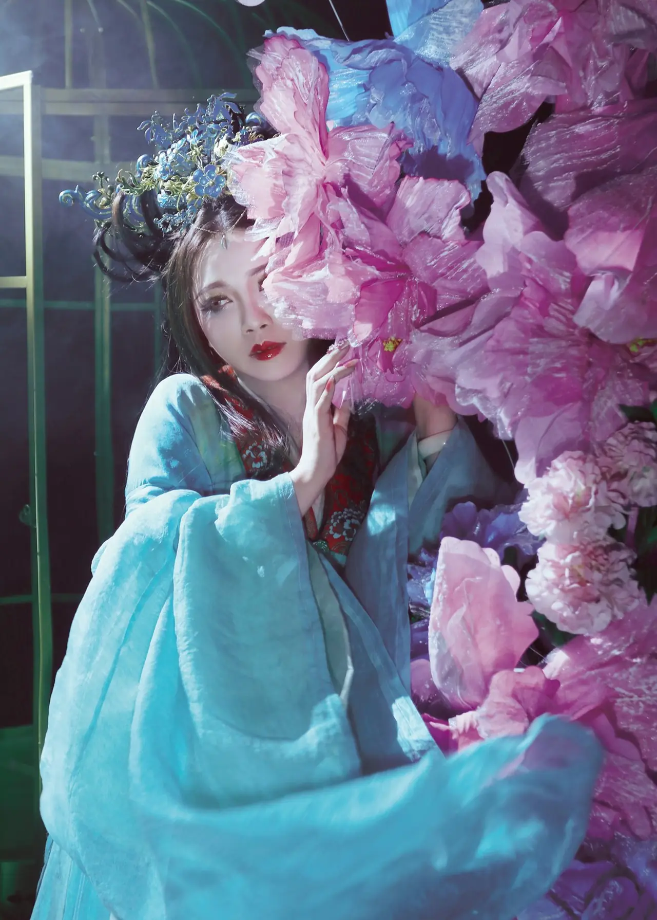 猪仔包9713写真合集下载-幻彩魔方