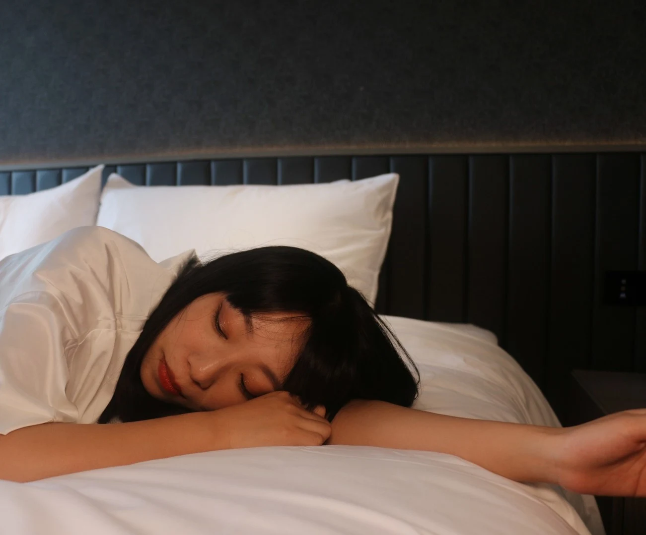 图片[2]-小水潼潼美女写真图集-绮梦空间