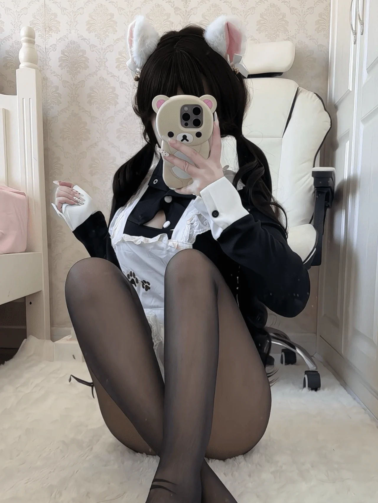 图片[1]-曼萝(笨蛋小鱼)抖音微密圈写真合集：251图43视频精选-灵眸阁楼