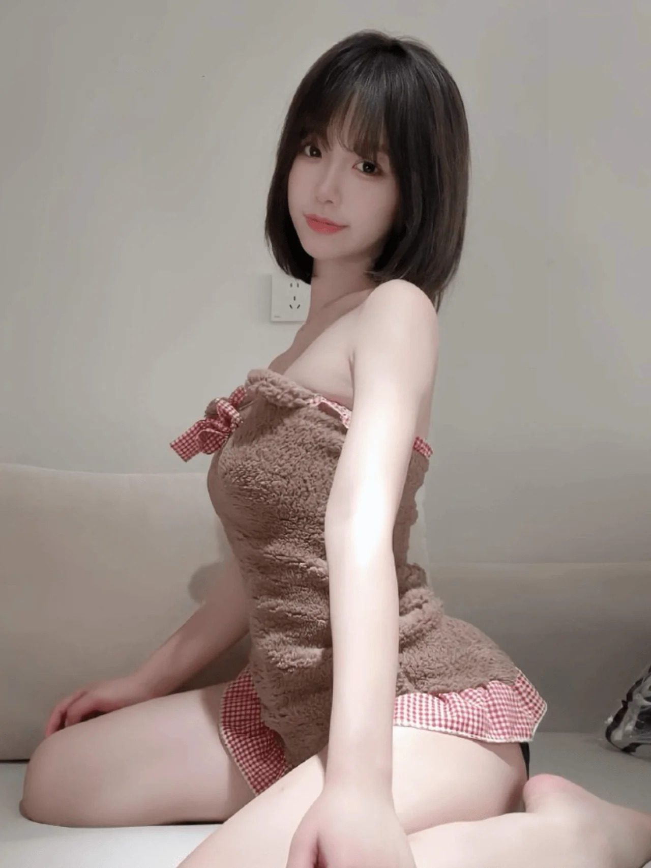 图片[1]-小霞佩奇岛遇写真合集 297P 25V-绮梦空间