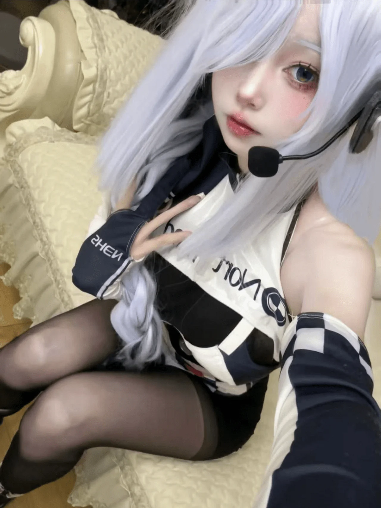 图片[1]-抖音波子酒写真合集欣赏 网红博主铁粉空间作品集-悸动时刻