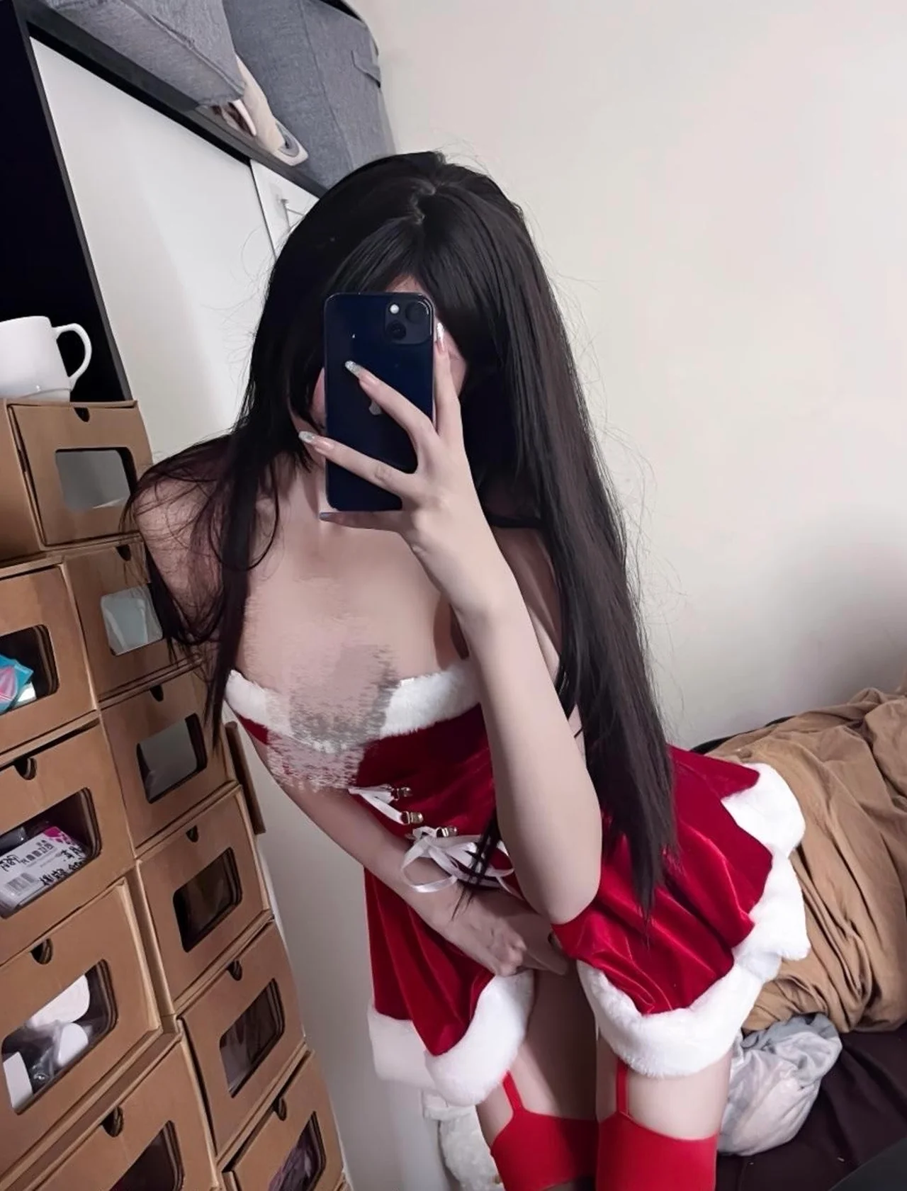 抖音七七微密圈写真合集910P22V免费获取-视界引力场