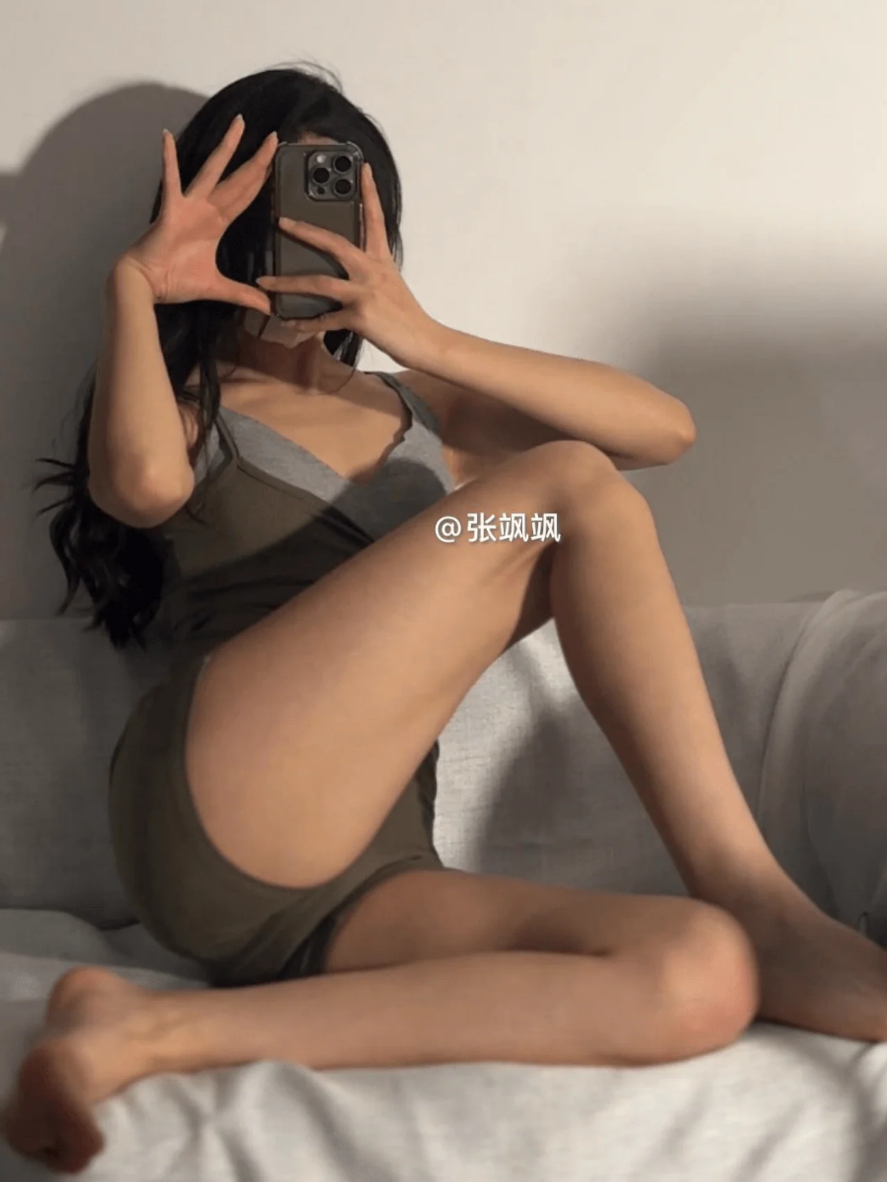 图片[1]-抖音张张很飒微密圈写真集【81图15视频】-云图社区