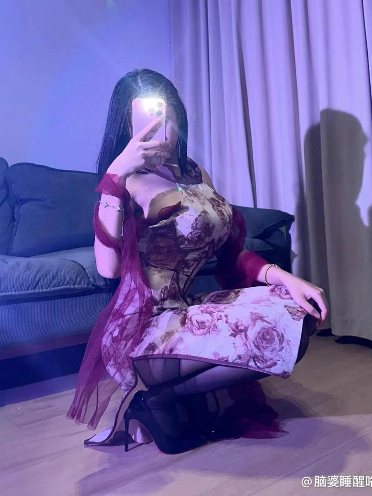 抖音脑婆睡醒啦微密圈写真合集【342P 69V】-灵眸阁楼