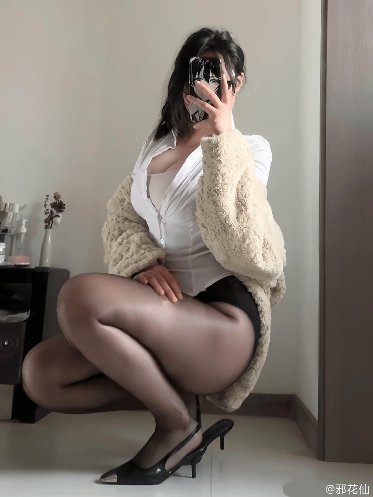 图片[1]-抖音邪花仙微密圈秘密写真全收录-云图社区