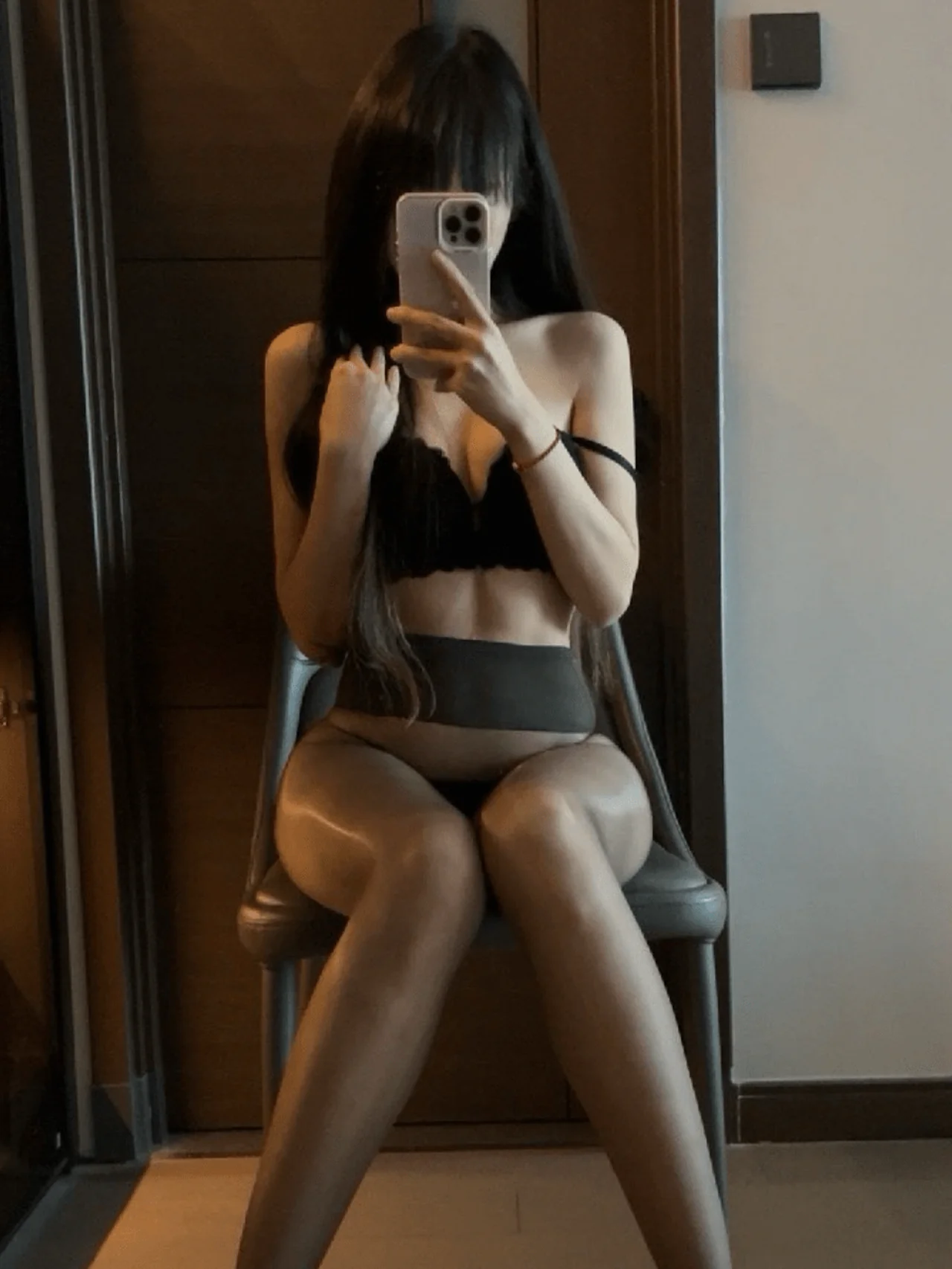 图片[1]-KhunnieXie微密圈写真合集451P519V-绮梦空间