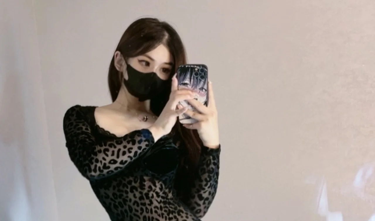 图片[1]-桃沢樱呀写真合集下载-绮梦空间