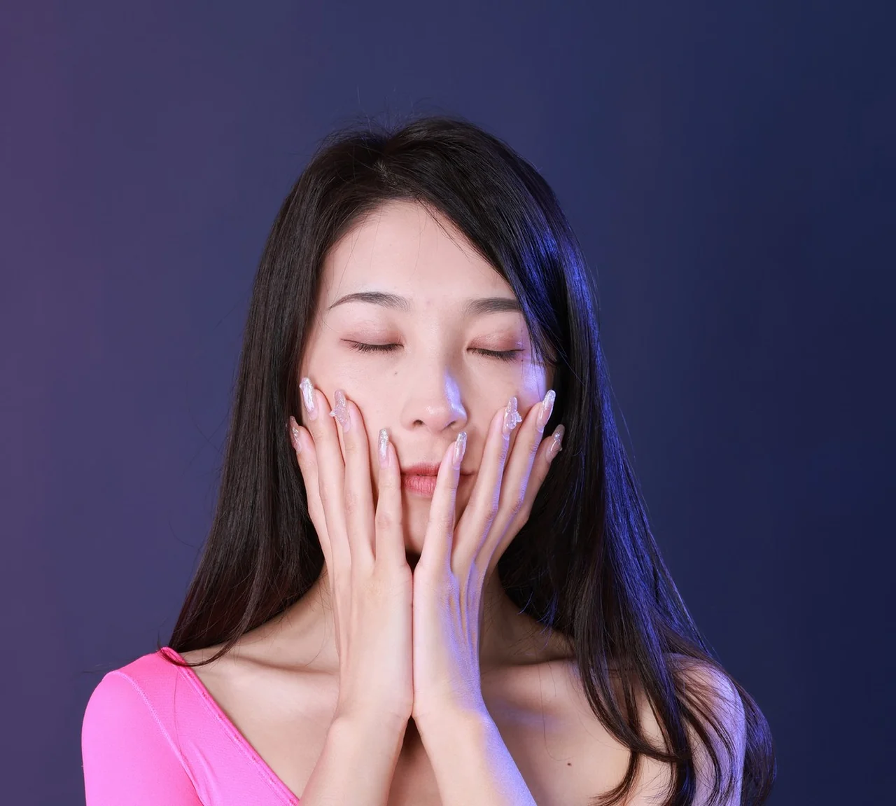 国模阿洛私拍套图无水印原版-灵眸阁楼