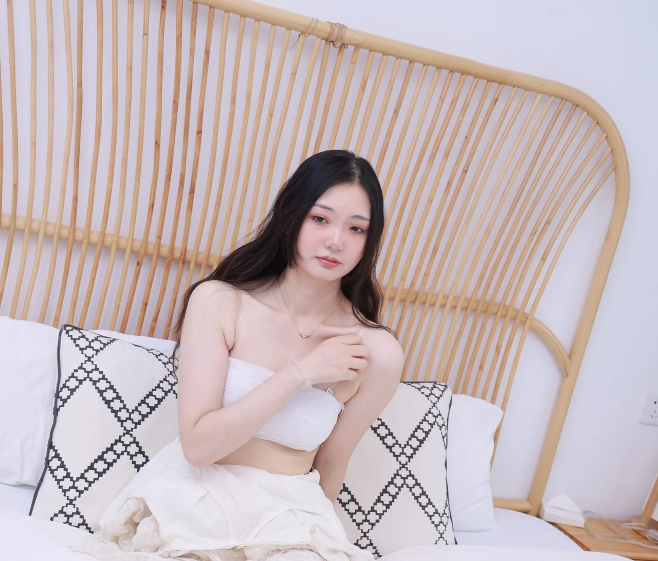 图片[2]-国模安安私拍无水印原版写真集-幻彩魔方