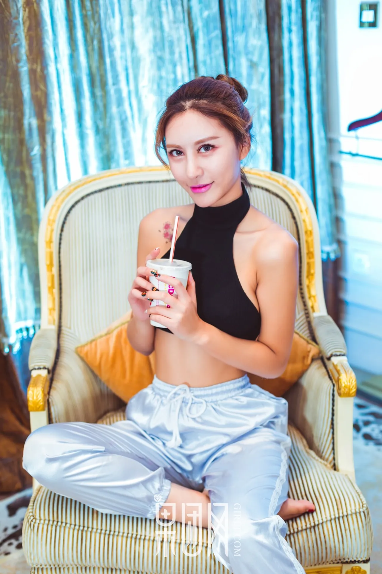 Girlt果团网写真合集212套下载-灵眸阁楼