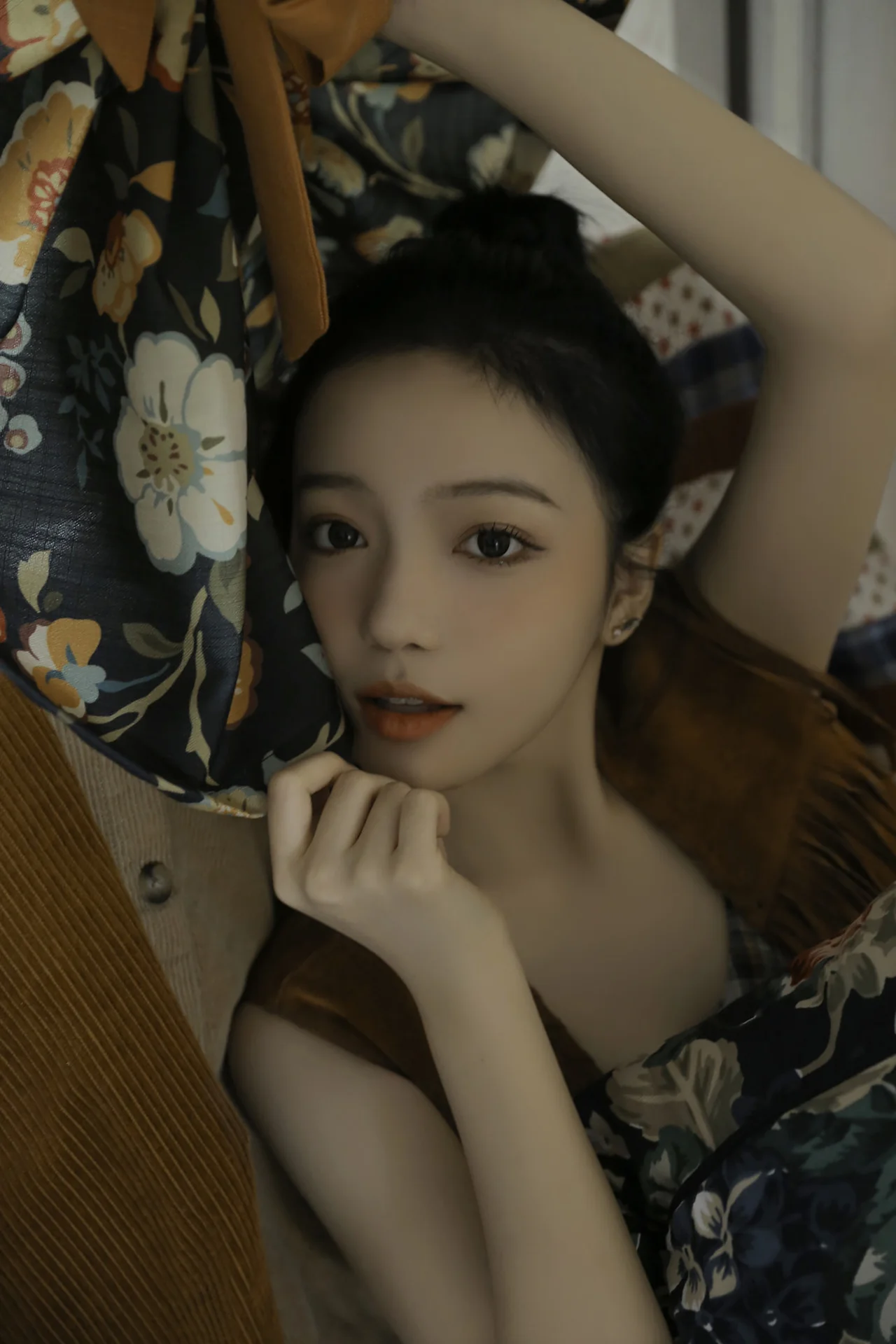 图片[1]-兮嘻嘻美女写真图集打包下载4套 296MB-星野映像