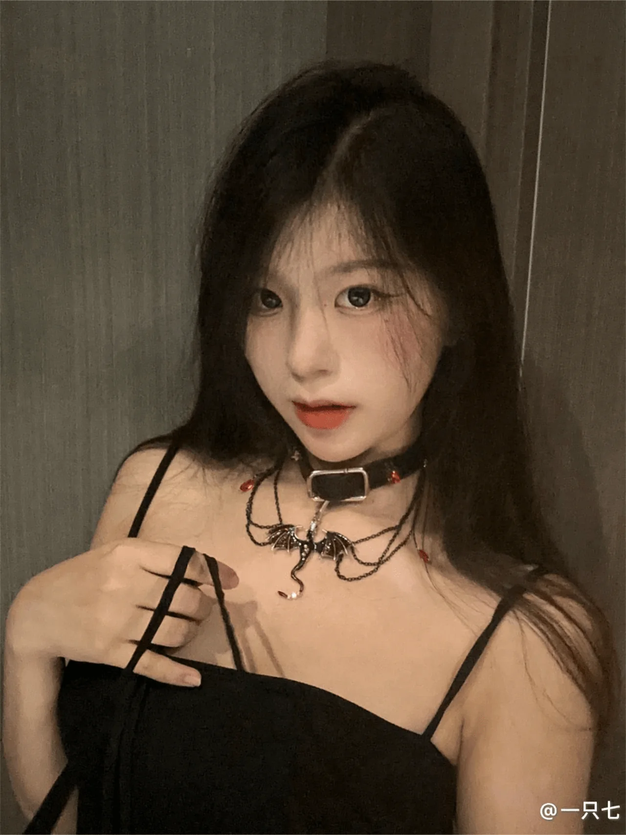 图片[1]-抖音博主七七爱生气气写真合集赏析-悸动时刻